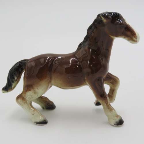 Vintage porcelain horse figurine