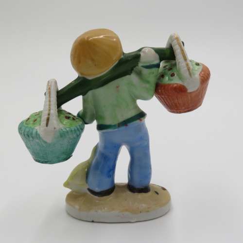 Vintage porcelain Chinese farmer salt and pepper shakers