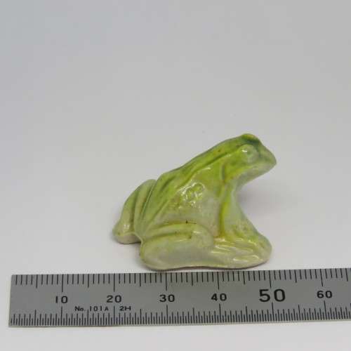 Vintage WADE Whimsies Light Green Frog figurine