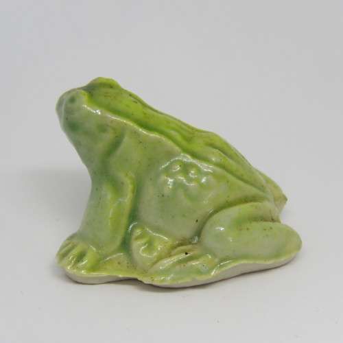 Vintage WADE Whimsies Light Green Frog figurine