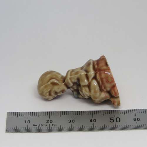 Vintage WADE Whimsies Little Jack Horner figurine