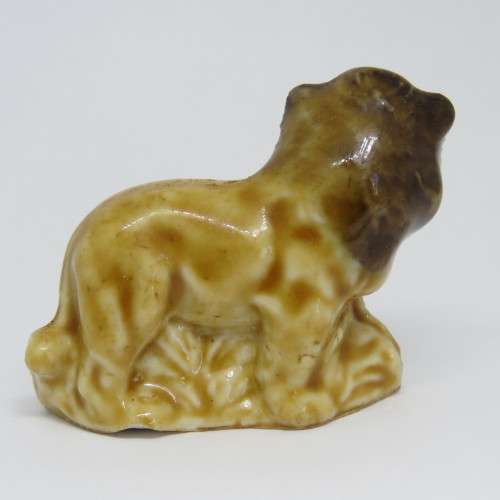 Vintage WADE Whimsies Lion figurine