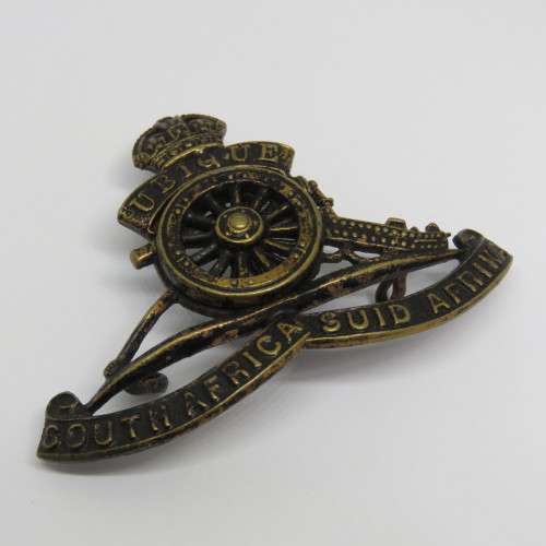 WW2 South African Field Artillery cap badge - Loose wheel type