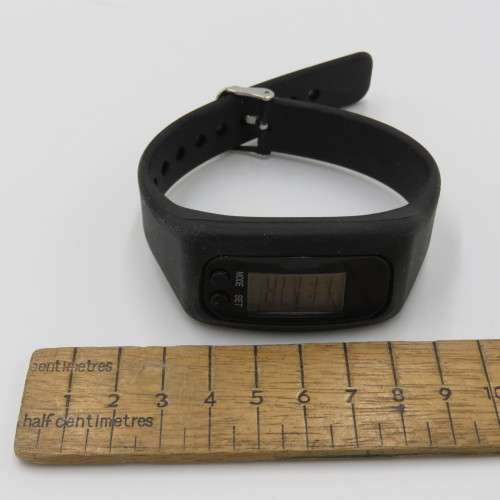 Volkano Steps tracker watch with extra straps