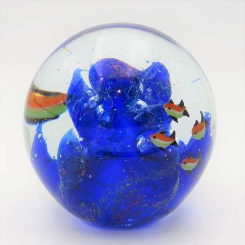 Vintage Large Aquarium fish handmade Murano glass paperweight