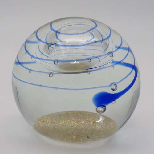 Beautiful handmade Murano glass paperweight