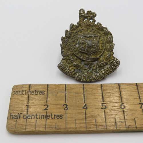 Prince Alfred`s Guard lead copy cap badge