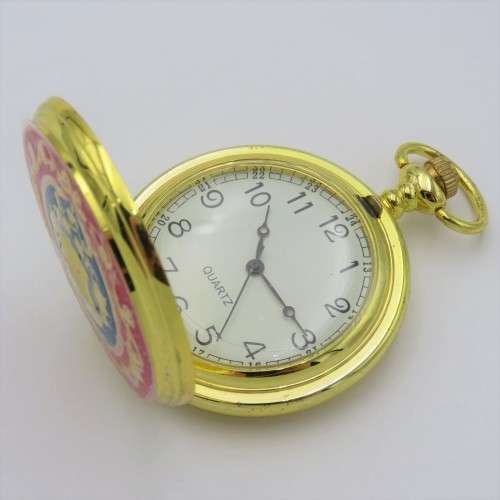 Full hunter quartz pocketwatch with beautiful lid design - Needs battery