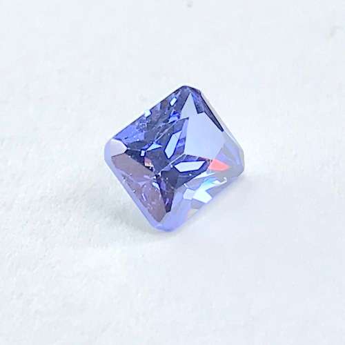 Tanzanite look-alike cubic zirconia 1,75 carat - princess cut - @ CRAZY R1 START