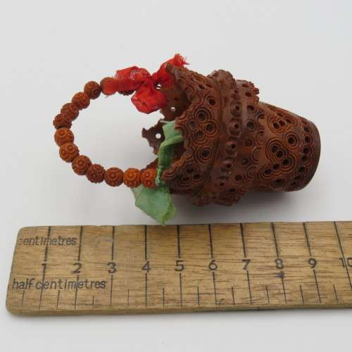 Mini bakelite art flower pot