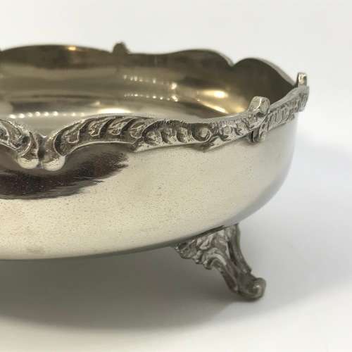 Bowl presented by Pakistan Prime minister to Bob Woolmer plus his personal rubber stamp reading Bob