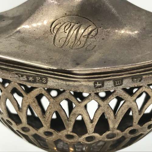 Hallmarked mustard bowl with blue glass inner