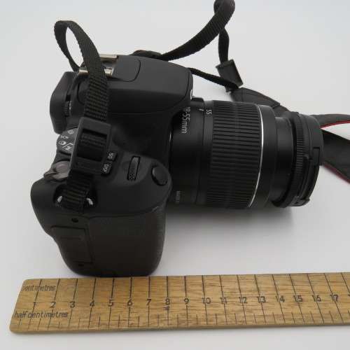 Canon EOS 200D digital camera with 18-55mm lens - in Canon pouch - Needs battery