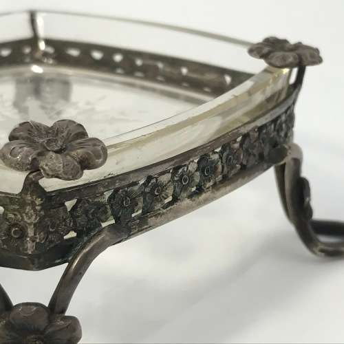 Portuguese Silver ashtray with glass inner - broken flower on corner