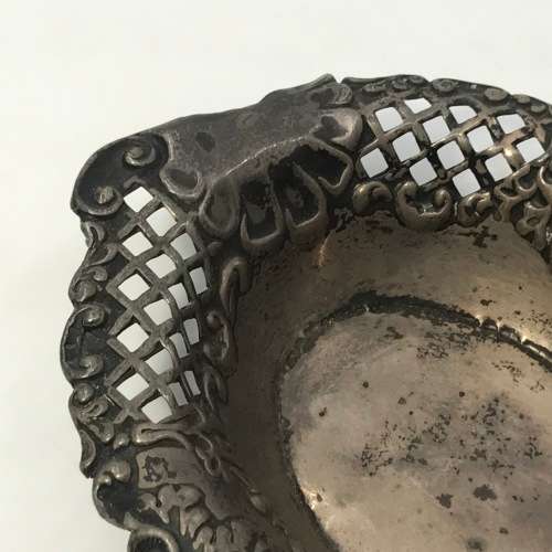 Small silver bowl 1895 Sheffield - Weighs 37.7 g