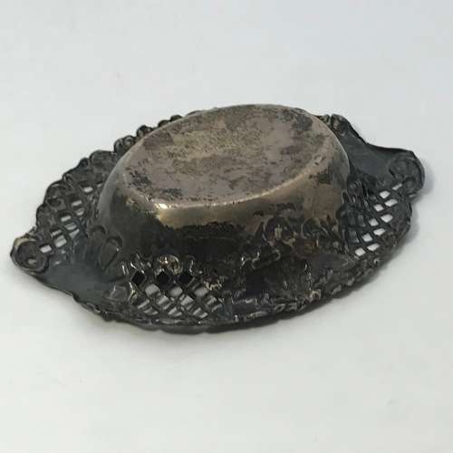 Small silver bowl 1895 Sheffield - Weighs 37.7 g