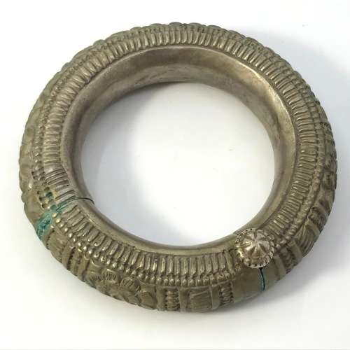 Vintage Indian silver bangle - Weighs 154 grams