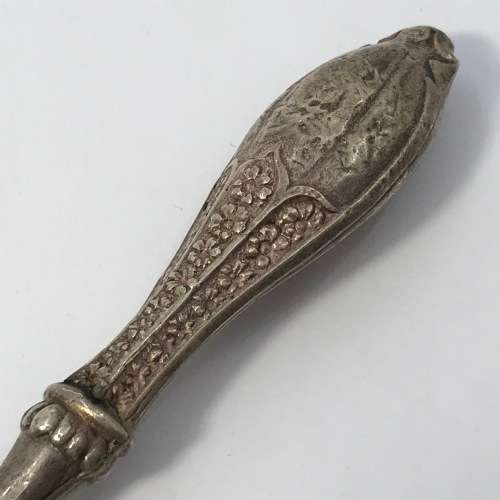 Boot lace puller with silver handle