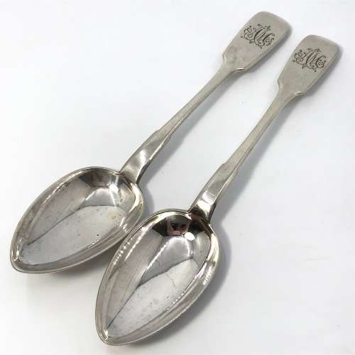 Pair of Antique Russian silver spoons - Weighs 150 g