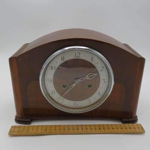 Vintage Enfield mantel clock - Running but hour hand is stuck - 20 cm High