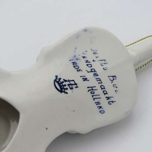 Vintage Delft blue porcelain violin ornament