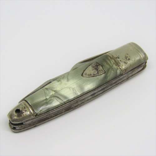 Vintage Richards mini pocket knife with opener and screwdriver