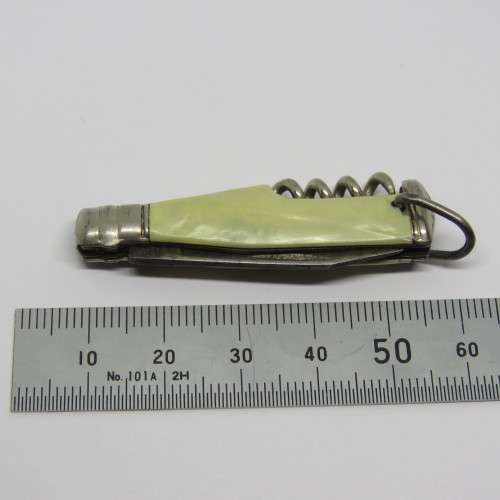 Vintage Richards bottle shaped corkscrew pocket knife keychain