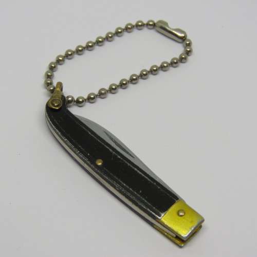 Vintage keychain pocket knife