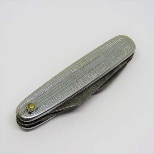 Vintage Richards mini pocket knife with opener and screwdriver