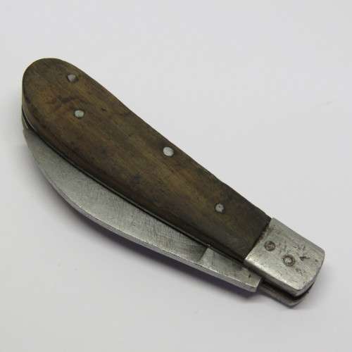 Vintage folding pocket knife with wooden handle - Blade lock loose