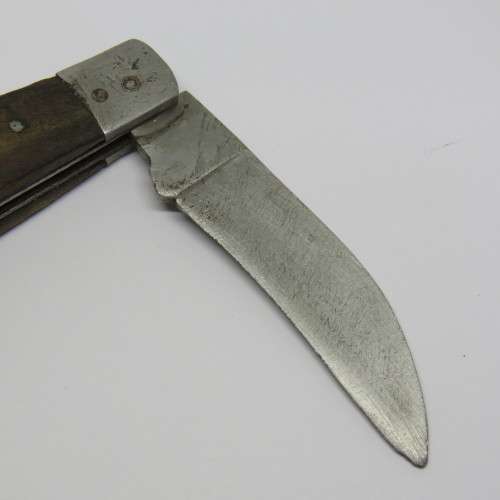 Vintage folding pocket knife with wooden handle - Blade lock loose
