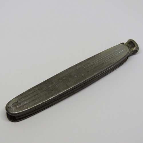 Vintage Richards smoking pipe cleaning tool