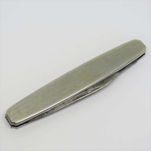 Vintage Richards 2 blade pocket knife