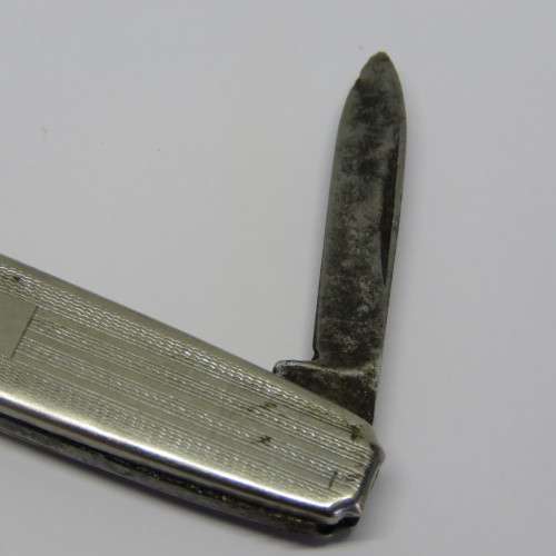 Vintage Richards 2 blade pocket knife