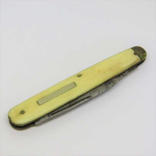 Vintage Potter 2 blade pocket knife with damaged bone handle