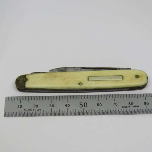Vintage Potter 2 blade pocket knife with damaged bone handle