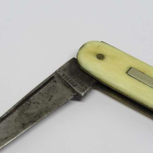 Vintage Potter 2 blade pocket knife with damaged bone handle