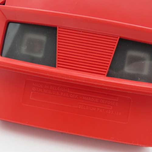 Vintage View-Master 3D viewer with original preview reel