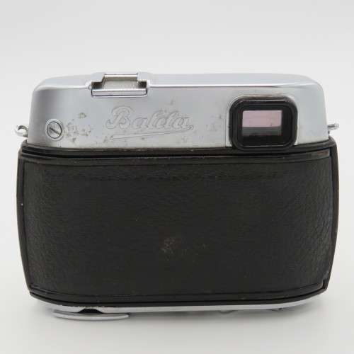 Vintage Balda Baldamatic II 35mm camera in pouch