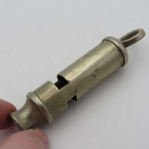 Vintage The Metropolitan whistle