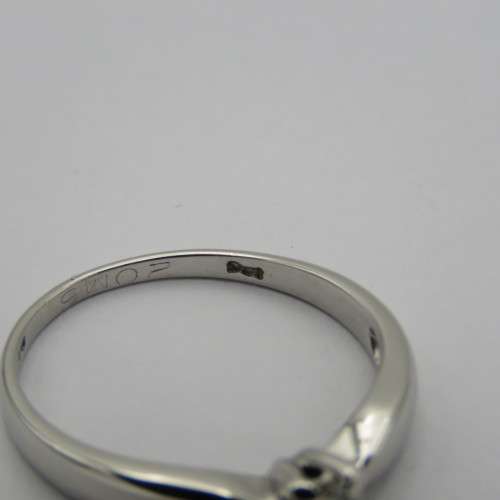 9kt White gold diamond ring - appr. 0,24ct - Weighs 2,8 g - Size O 1/2