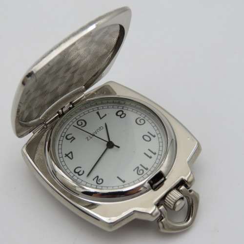 Square full hunter quartz pocketwatch - Needs battery