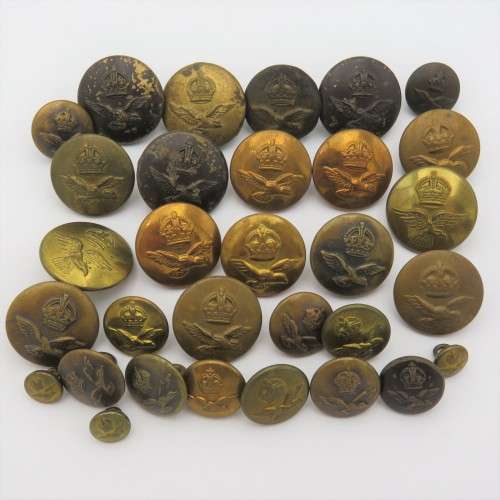 Lot of 31 WW2 SA Air Force uniform buttons