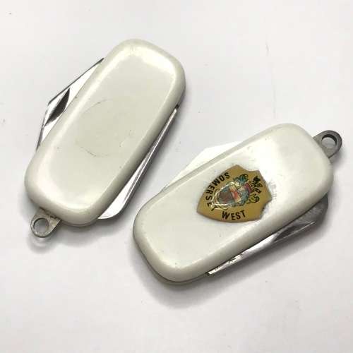 Lot of 4 Keychain pocket knives