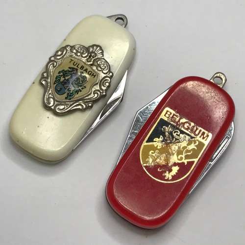 Lot of 4 Keychain pocket knives