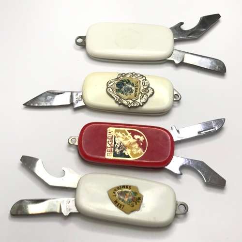 Lot of 4 Keychain pocket knives