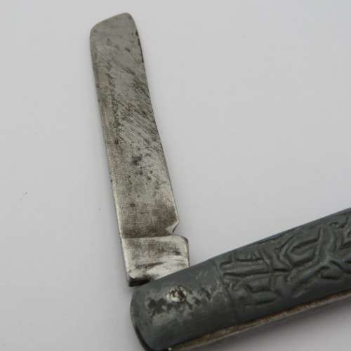 Vintage Richards BEST Tent Mark folding pocket knife - Blade lock is loose