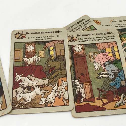 Set of 8 Dutch Rhymes story cards - 4 per story
