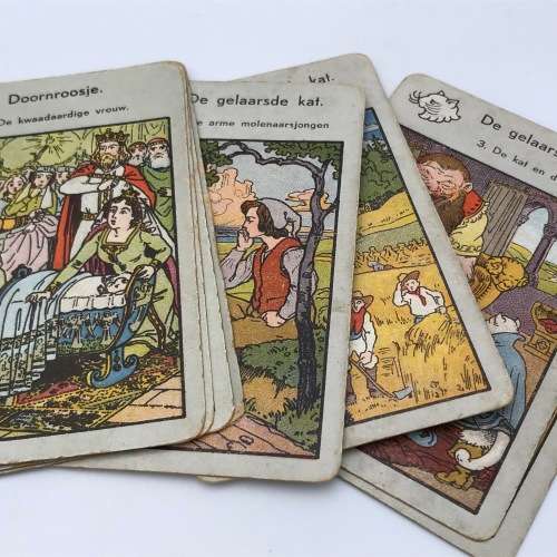 Set of 8 Dutch Rhymes story cards - 4 per story