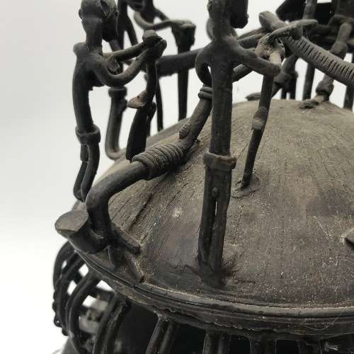 Ashanti Bronze pot with Chief and Tribal members on lid